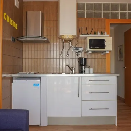 Holidays Sol Y Mar, Beachfront Apartman *